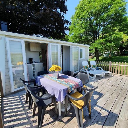 Camping Les Tournesols Sillé-le-Guillaume Esterno foto