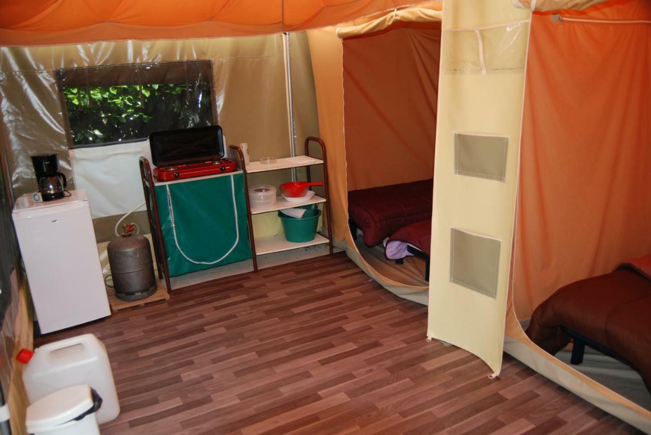 Camping Les Tournesols Sillé-le-Guillaume Esterno foto