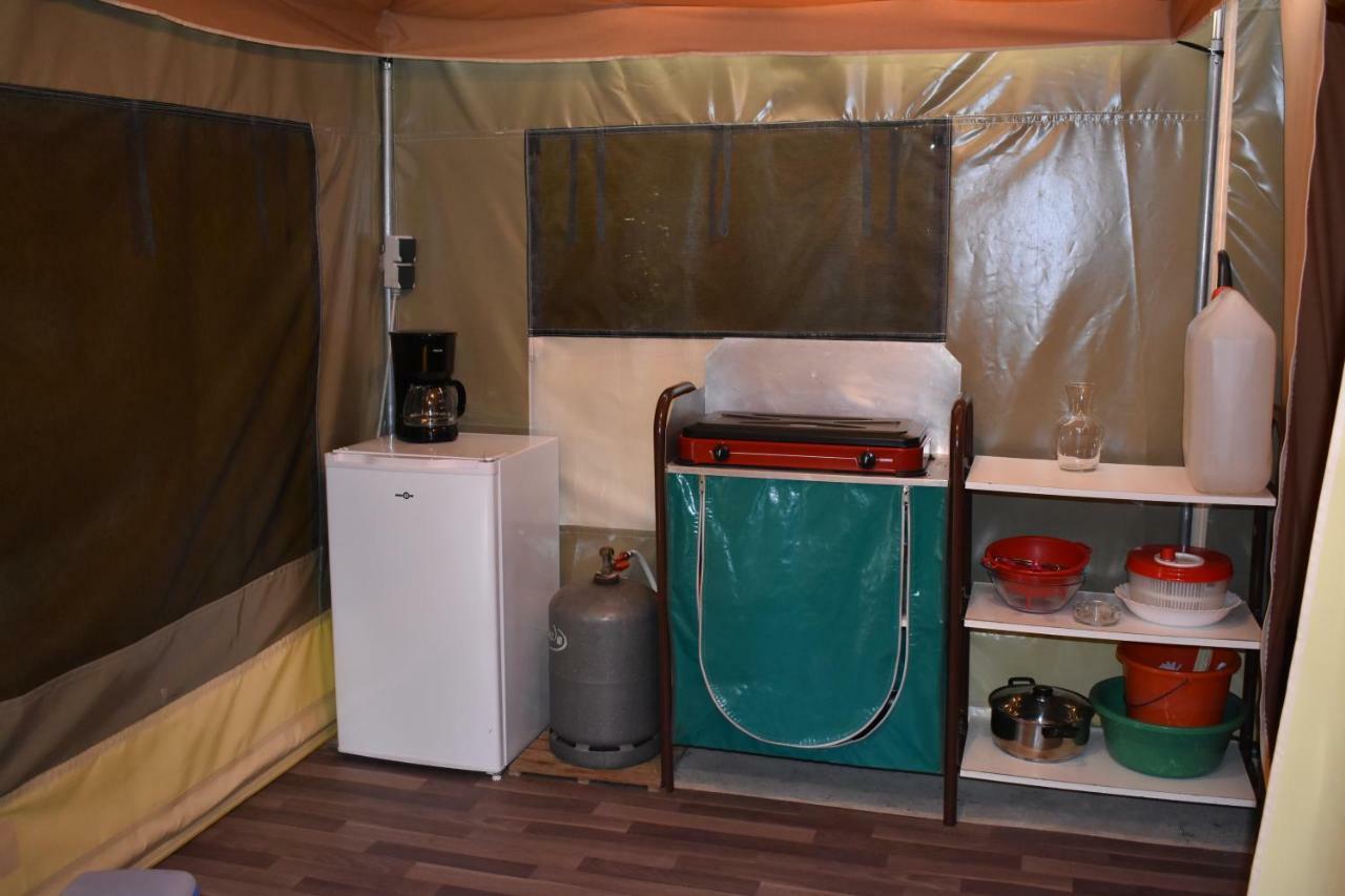Camping Les Tournesols Sillé-le-Guillaume Esterno foto