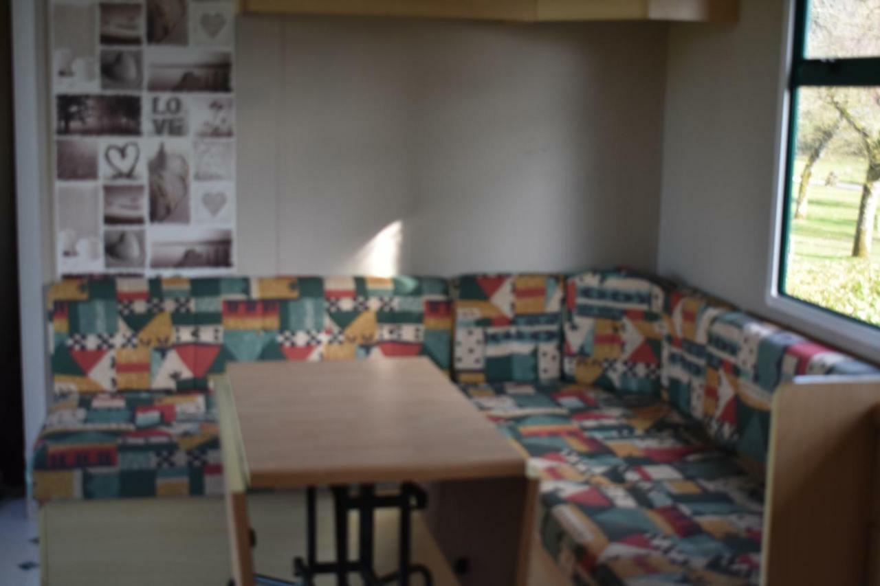 Camping Les Tournesols Sillé-le-Guillaume Esterno foto